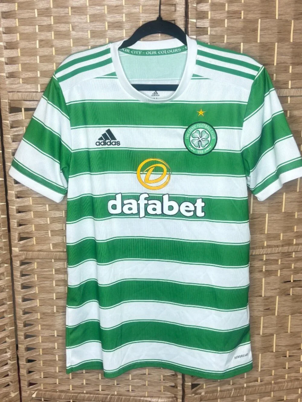 Adidas Celtic F.C. Futbol Soccer 2021/2022 Home Jersey Magners